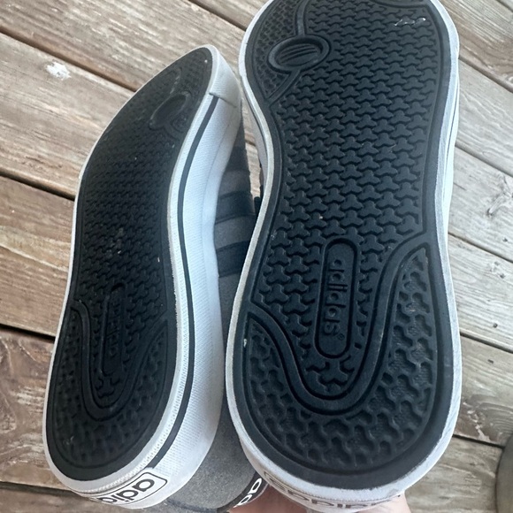 Adidas Men's Black and Gray Sneakers size 7 - Picture 6 of 8